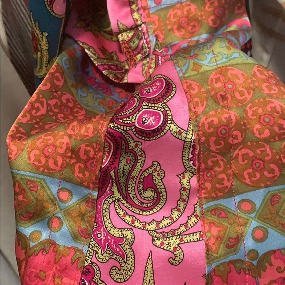 Alice and Trixie blouse - Picture 10 of 11